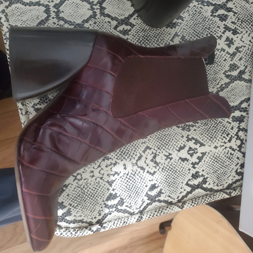 Chlo Boots - image 7